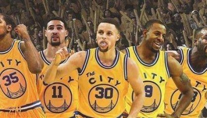  库里单节二十二分勇士横扫马刺延续客场不败神话  