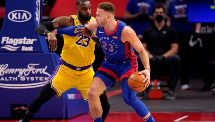  篮网签下自由球员格里芬补强  